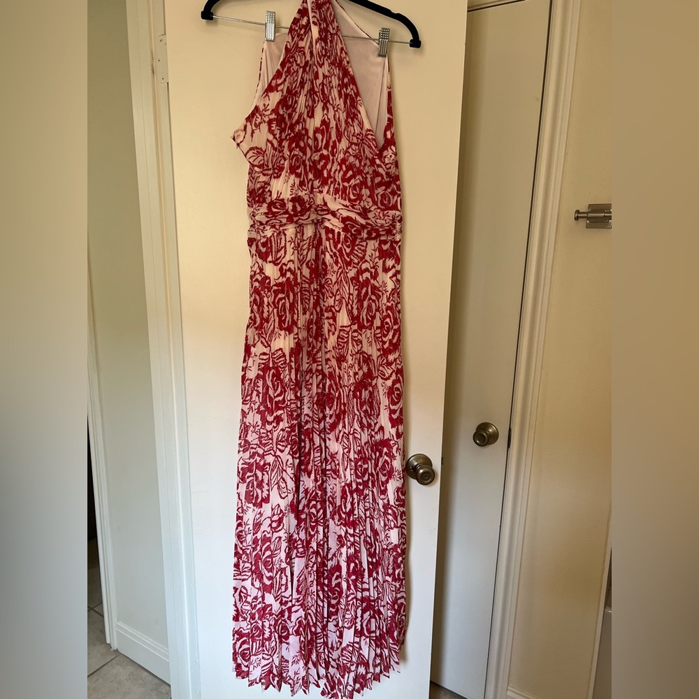 Express Red and White Backless Dress - Picture 4 of 5